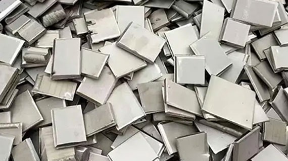 国内外镍库存均呈现增长 预计近期镍价高位调整