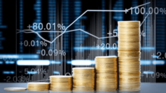 多位美联储官员不急着降息 经济学家发出警告：不降息是在“玩火”