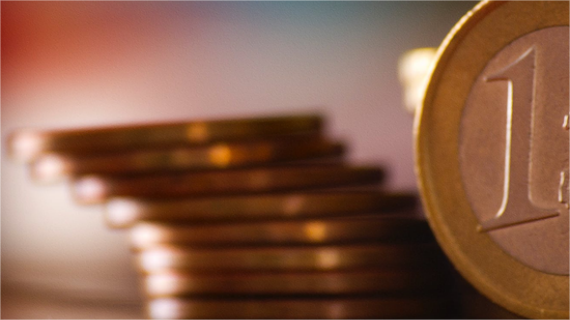 上证收益指数昨日“首秀”微涨0.04% 专家表示，该指数能够更准确地反映投资者在持有股票期间的综合收益