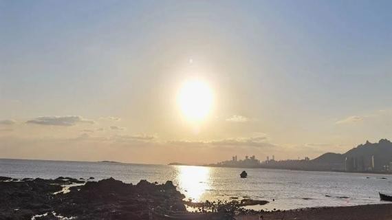 拉锯之后小幅收跌 油价继续等待破局时刻